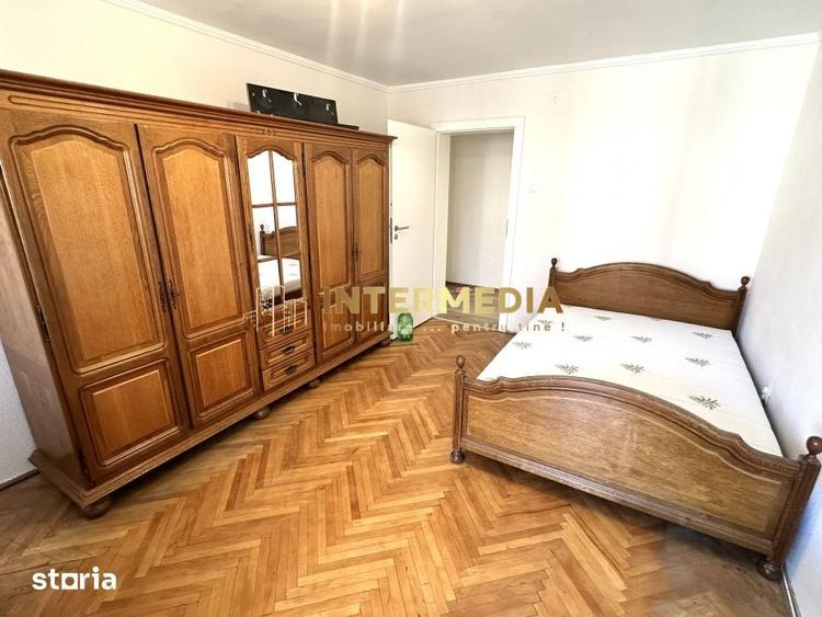Apartament 3 camere decomandat | 1 Baie | 1 Balcon | 72 mp | Lift | Ce - 6