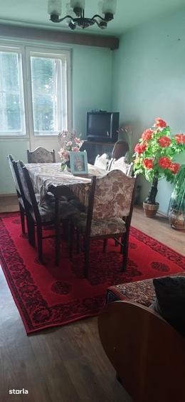 Apartament cu 3 camere în Rogerius