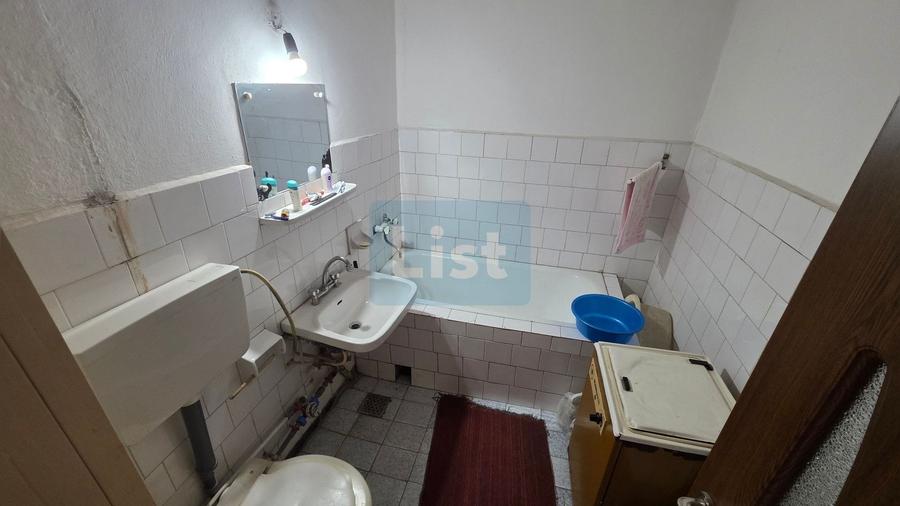 Apartament cu 2 camere decomandat în Crihala