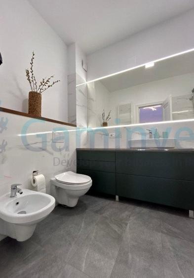 Apartament cu 3 camere decomandat, mobilat în Nord