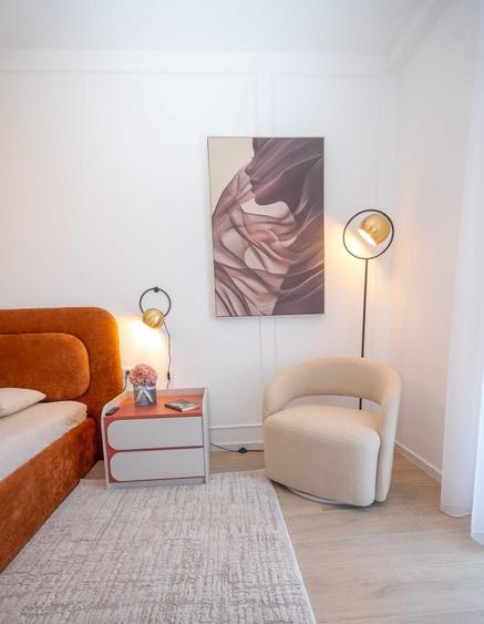 Apartament cu 2 camere decomandat în Torontalului