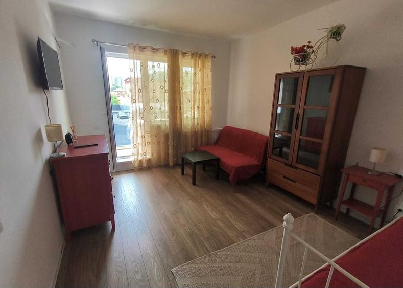 Garsonieră decomandată în Grozăvești