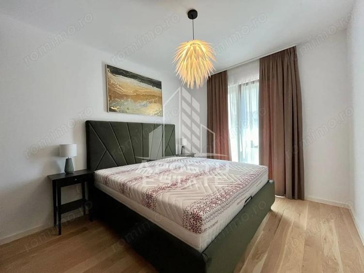 Apartament cu 3 camere semidecomandat în Circumvalațiunii