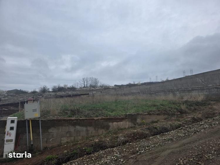 Teren de 797 mp, în Central