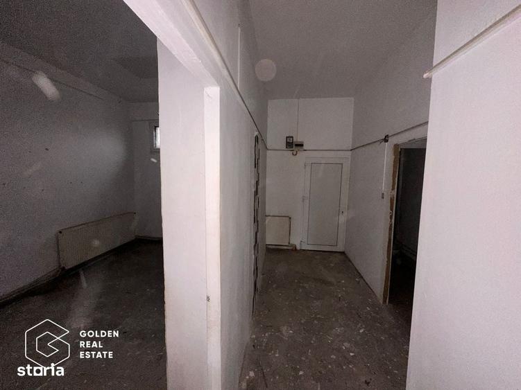 Spațiu comercial, de 180 mp, în Central