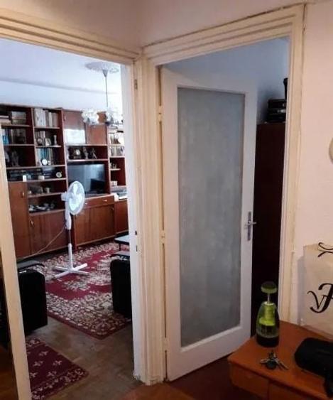 Apartament cu 2 camere decomandat, mobilat în Giurgiului