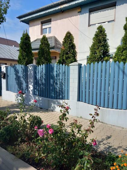 Casă cu 4 camere în Central