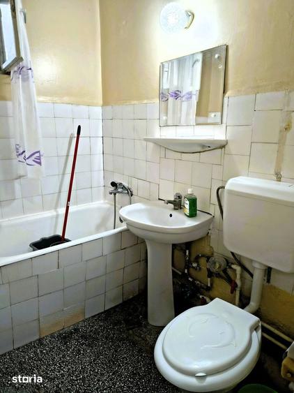 Vanzare Apartament 2 camere, Resita, etajul 1, lini?te ?i acces facil - 13