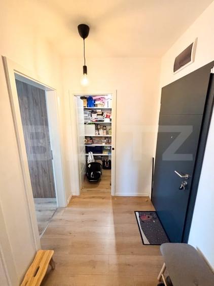 Apartament cu 3 camere decomandat, mobilat în Lipovei