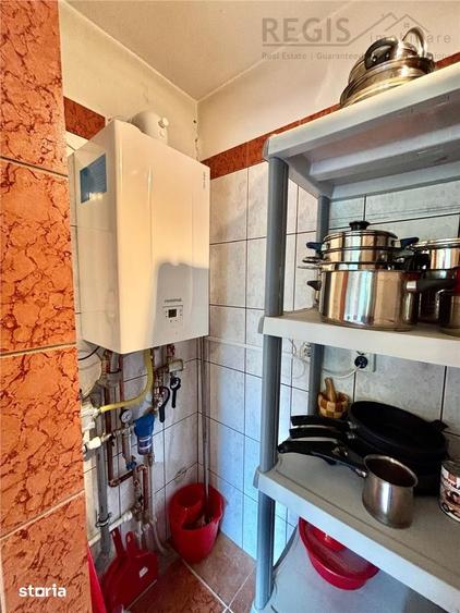 Apartament cu 4 camere decomandat, mobilat în Central