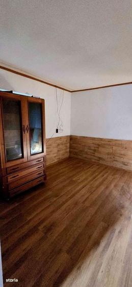 Casă cu 2 camere în Păușești