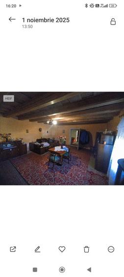 Casă cu 4 camere în Central