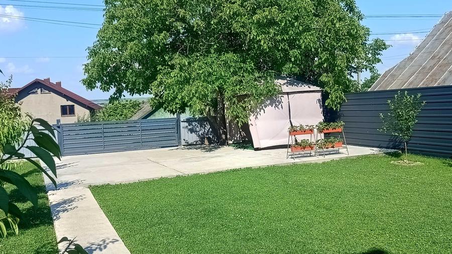 Casă cu 4 camere în Bursuceni