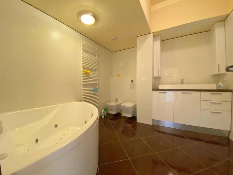 Apartament cu 4 camere decomandat în Take Ionescu