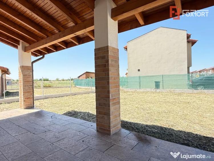 Casă cu 5 camere cu Teren 583 Mp în Săcălaz