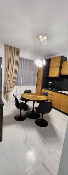 Casă cu 4 camere cu Teren 300 Mp în Valea Adâncă