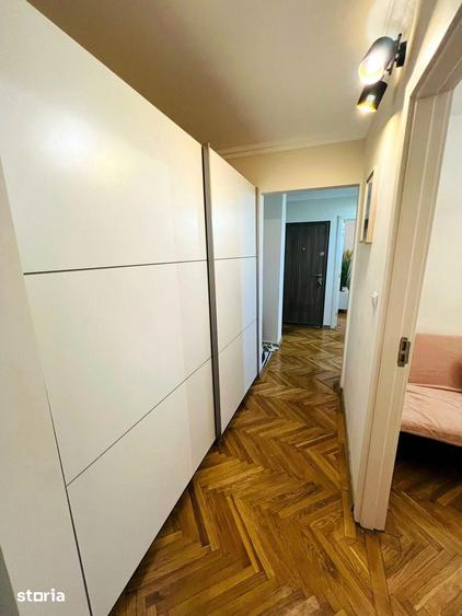 Apartament cu 3 camere în Decebal