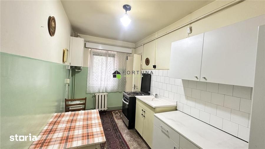 Apartament 3camere decomandat 73 mp etaj 1/4 Carpatilor - 2