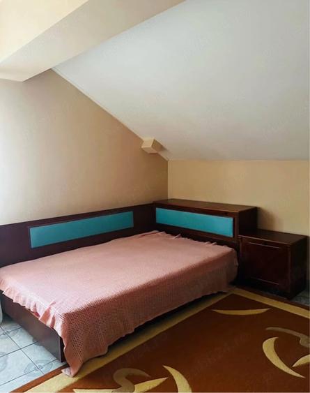 Apartament cu 2 camere decomandat în Kamsas