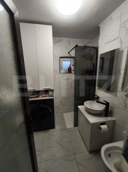 Apartament cu 3 camere semidecomandat, mobilat în Ghimbav