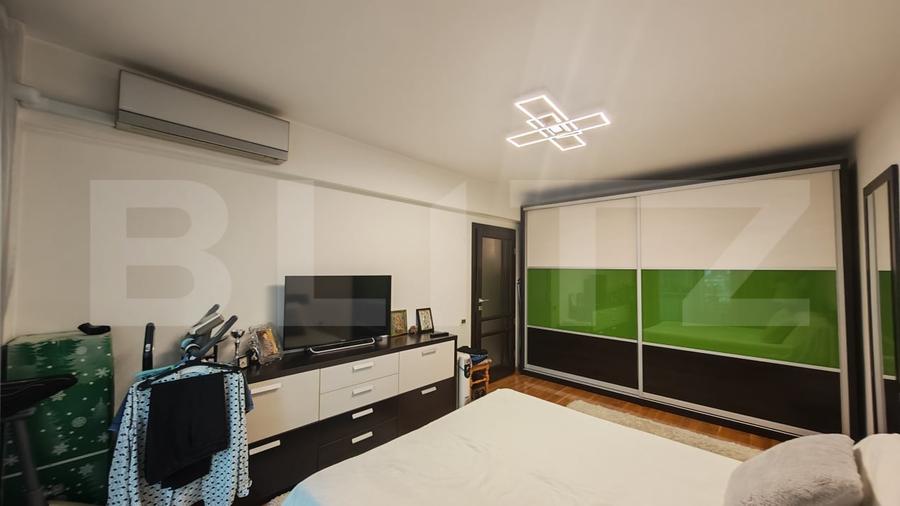 Apartament cu 3 camere decomandat, mobilat în Nufărul