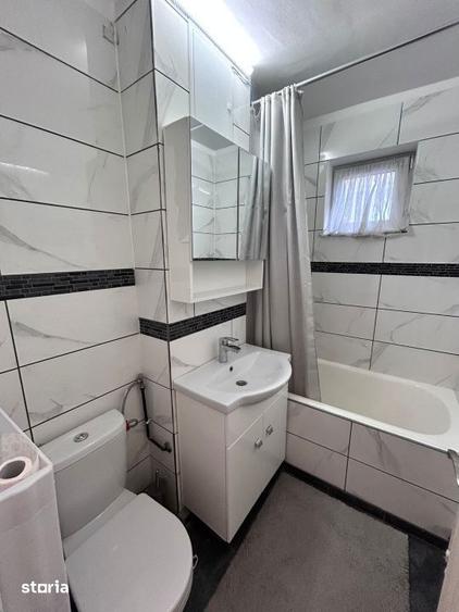 Apartament cu 3 camere în Traian