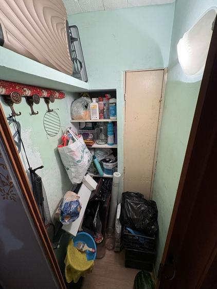 Apartament cu 3 camere semidecomandat în Mihai Bravu