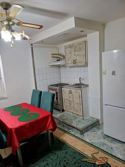 Apartament cu 3 camere semidecomandat în Freidorf