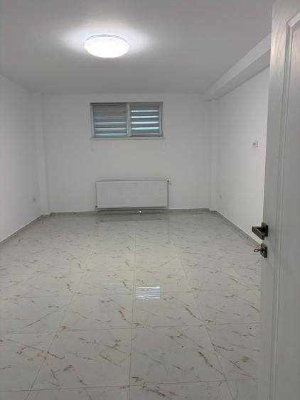 Apartament cu 2 camere semidecomandat în Faleza Nord