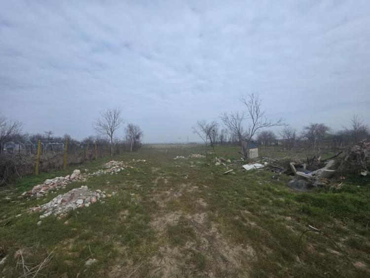 Teren Construcții intravilan de 5000 mp, în Exterior Vest