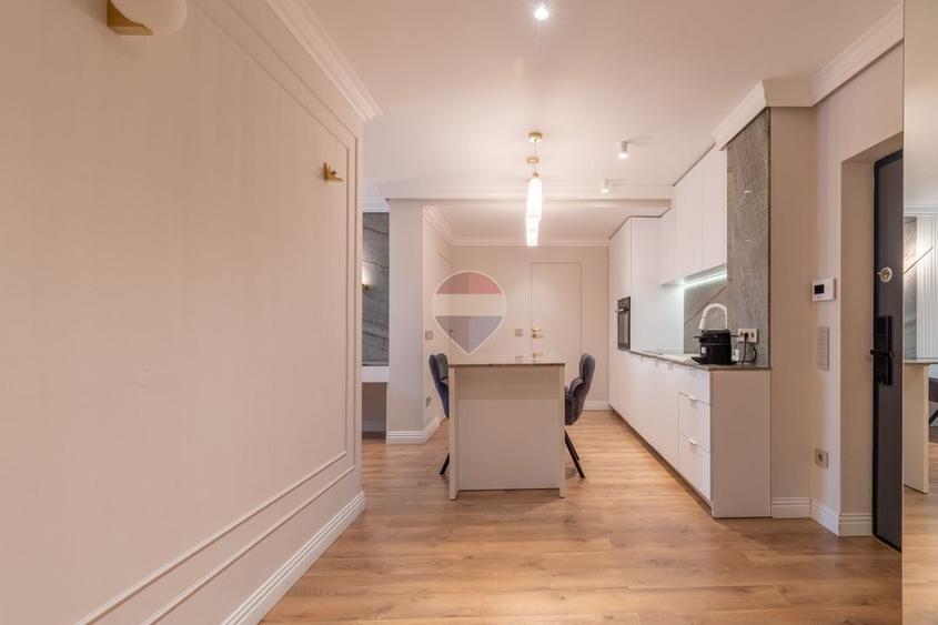 Apartament cu 2 camere semidecomandat în Central