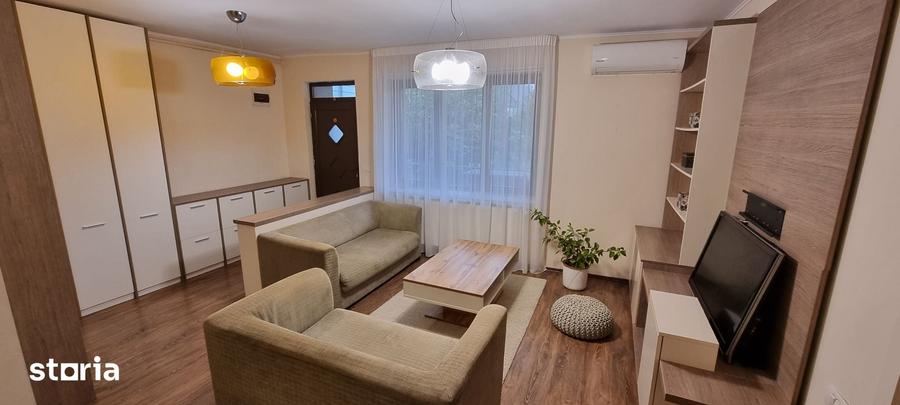 Apartament cu 3 camere decomandat în Olimpia-Stadion