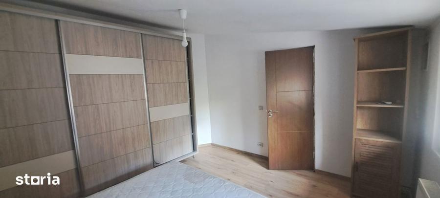 Sector 2, Soseaua Stefan cel Mare, casa la curte P+M - 12