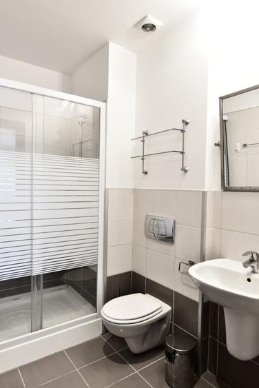 Apartament cu 2 camere semidecomandat în Iancu Nicolae