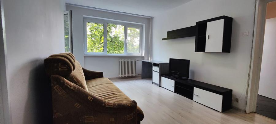 Apartament cu 2 camere decomandat în Drumul Taberei
