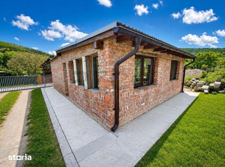 Casă cu 3 camere cu Teren 1100 Mp în Vârciorog