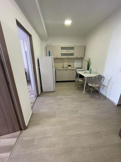 Apartament cu 2 camere decomandat, mobilat în Bună Ziua