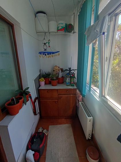 Apartament cu 3 camere decomandat în Inel II