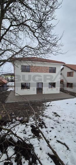Casă individuală cu 4 camere cu Canalizare în Apahida