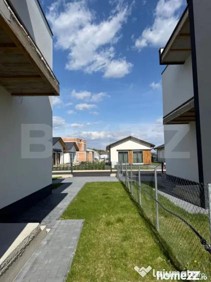 Casă cu 4 camere cu Teren 595 Mp în Apahida