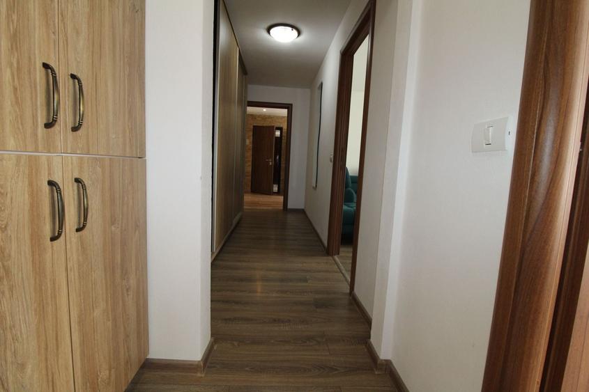 Apartament cu 2 camere decomandat în 9 Mai