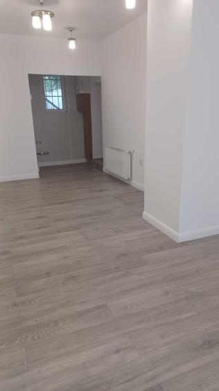 Spațiu comercial, de 35 mp, în Ultracentral