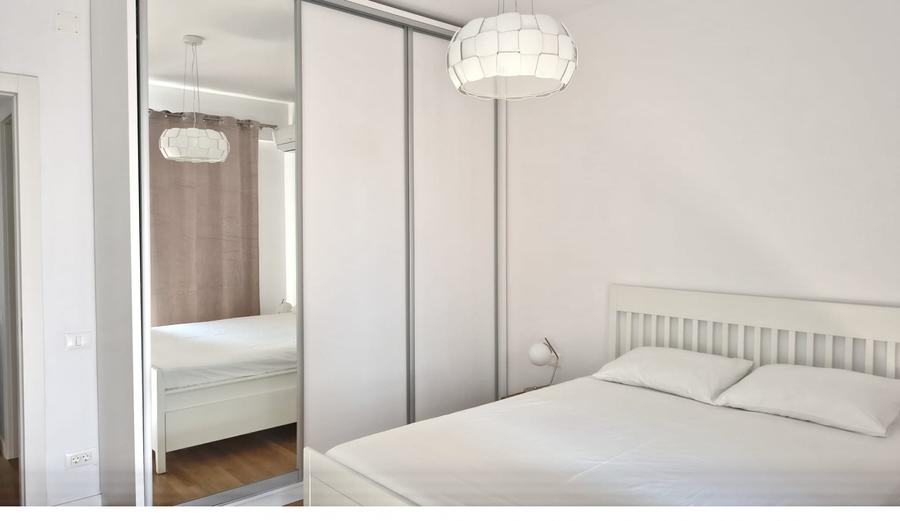 Apartament cu 2 camere semidecomandat, mobilat în Aviației