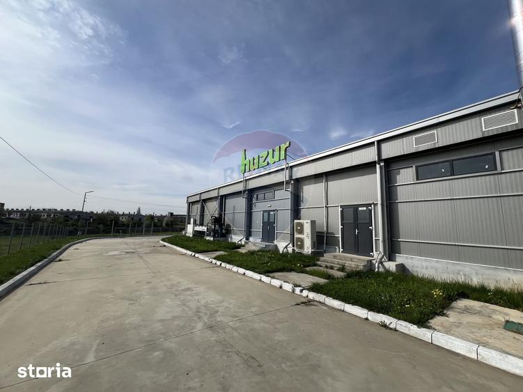 Spațiu comercial, de 2,900 mp, în Sascut