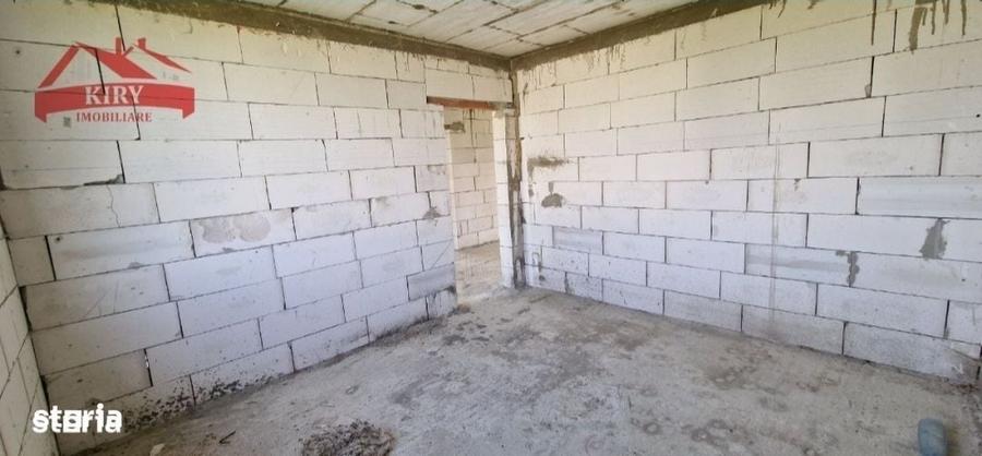 Casă cu 3 camere în Livada