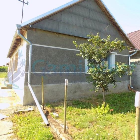 Casă individuală cu 3 camere cu Teren 4192 Mp în Bicaci