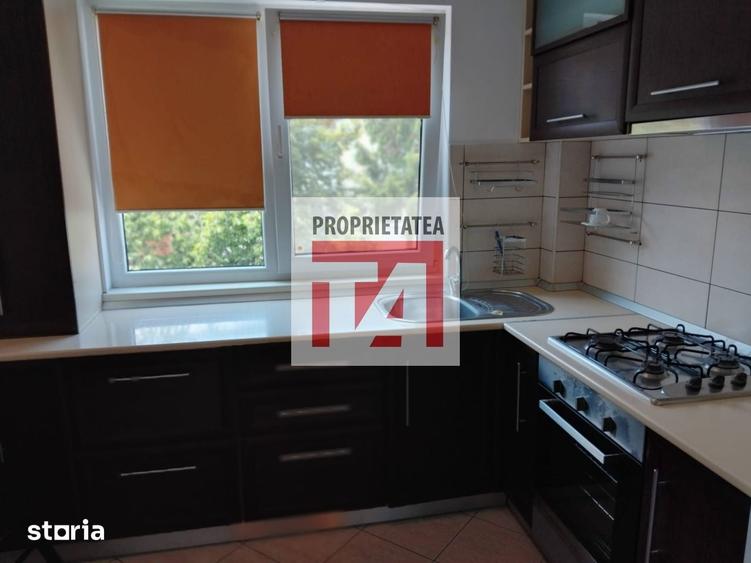 Apartament cu 2 camere semidecomandat în Republicii