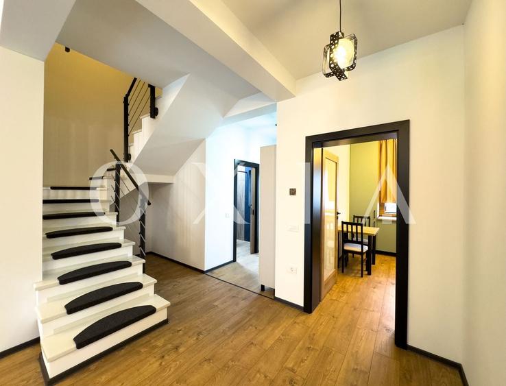 Duplex cu 4 camere cu Canalizare în Dumbrăvița
