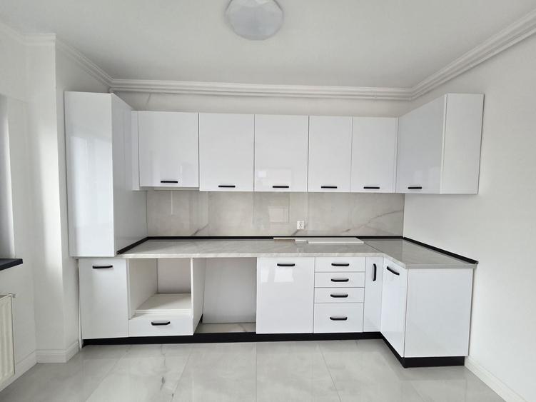 Apartament cu 2 camere decomandat în Bucureștii Noi — fotografia 2