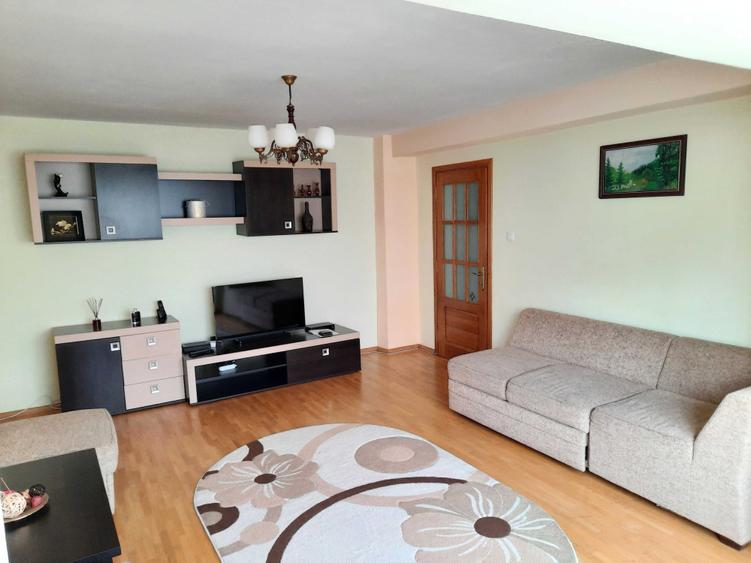 Apartament cu 2 camere semidecomandat în Ultracentral